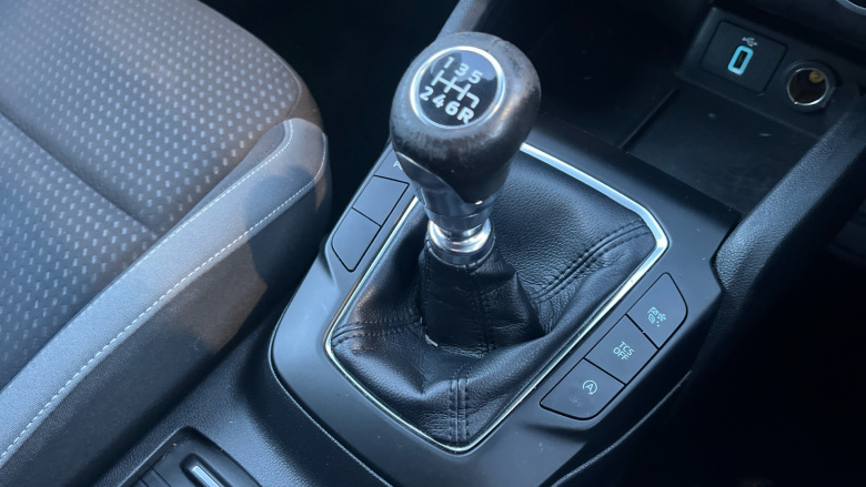 Ford Focus 1.0 EcoBoost 125 Zetec 5dr Petrol Hatchback